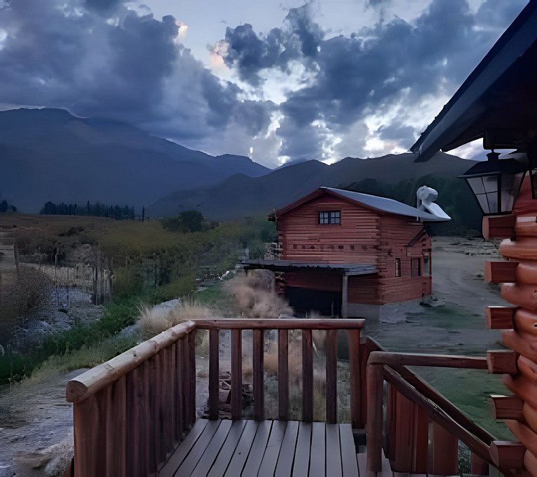 Sobre el Arroyo, entre montañas