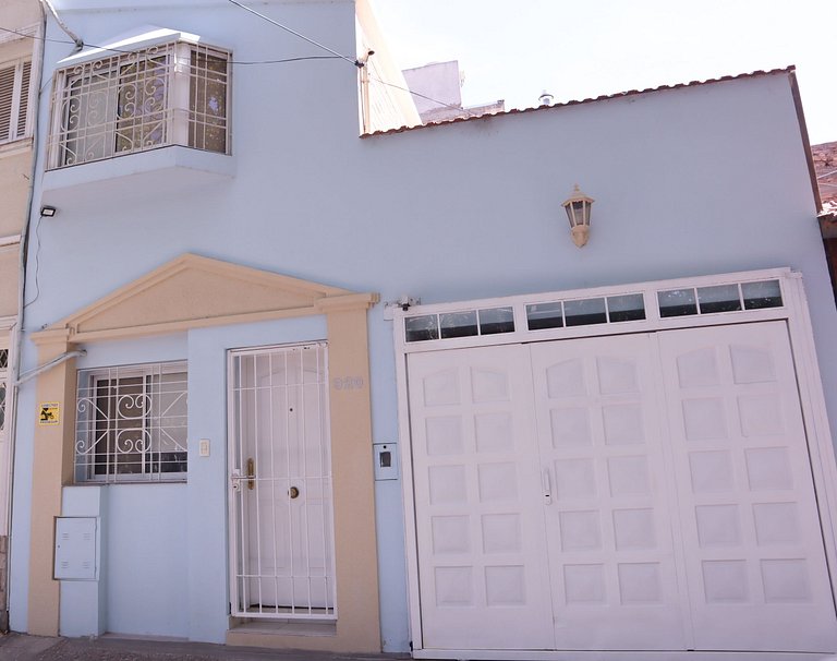 Moderna, equipada y cerca de Arístides y Parque SM